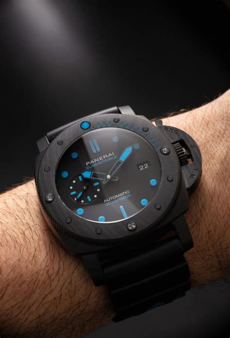 panerai pam 162 review|Panerai carbotech pam01616.